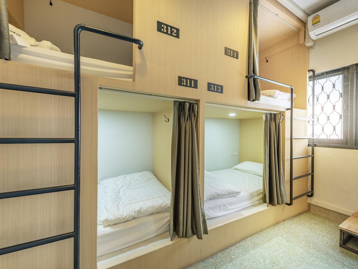 Sloth Hostel Khaosan Бангкок Екстер'єр фото